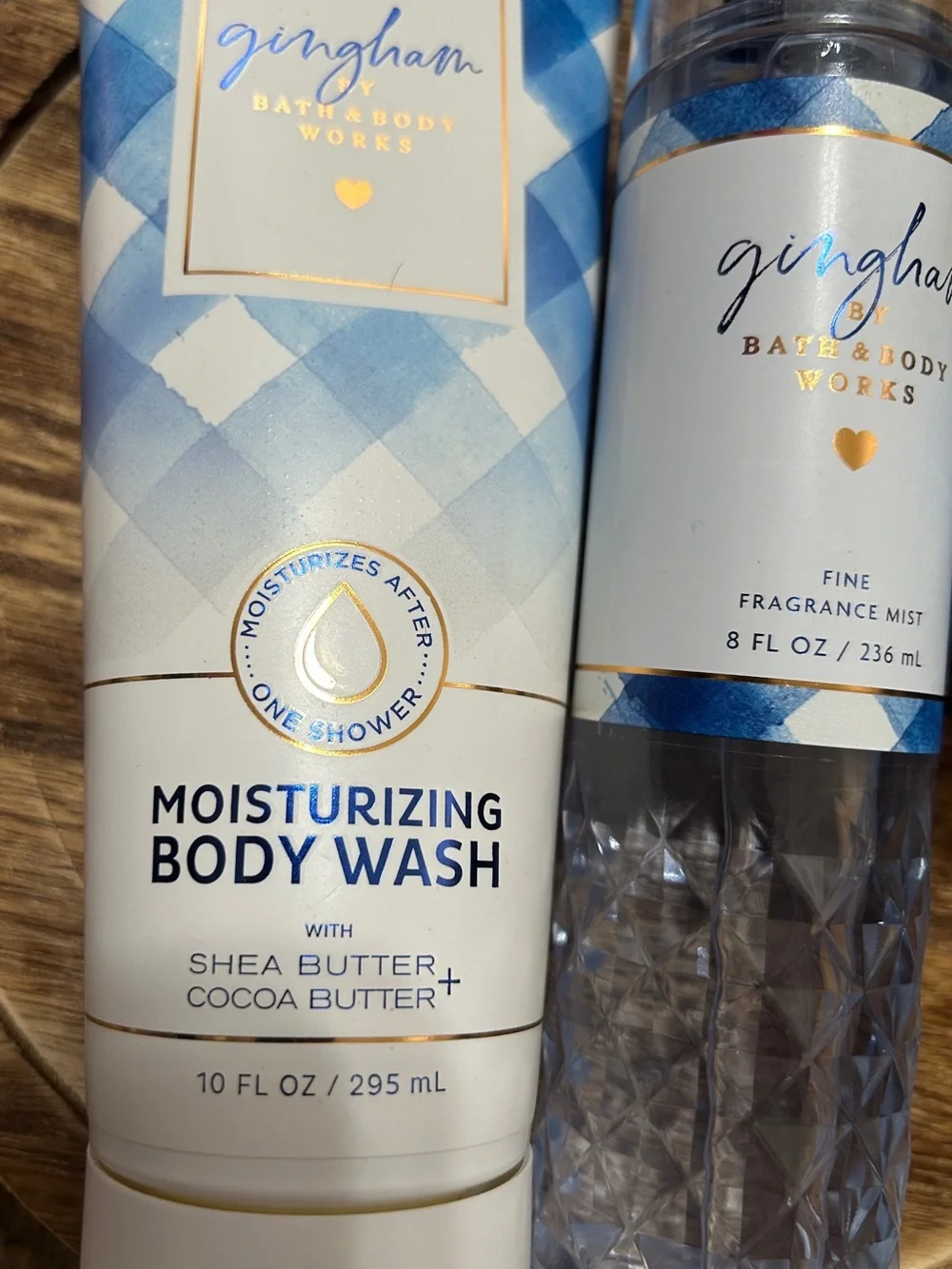 Bath & Body Works Gingham Bath Set —